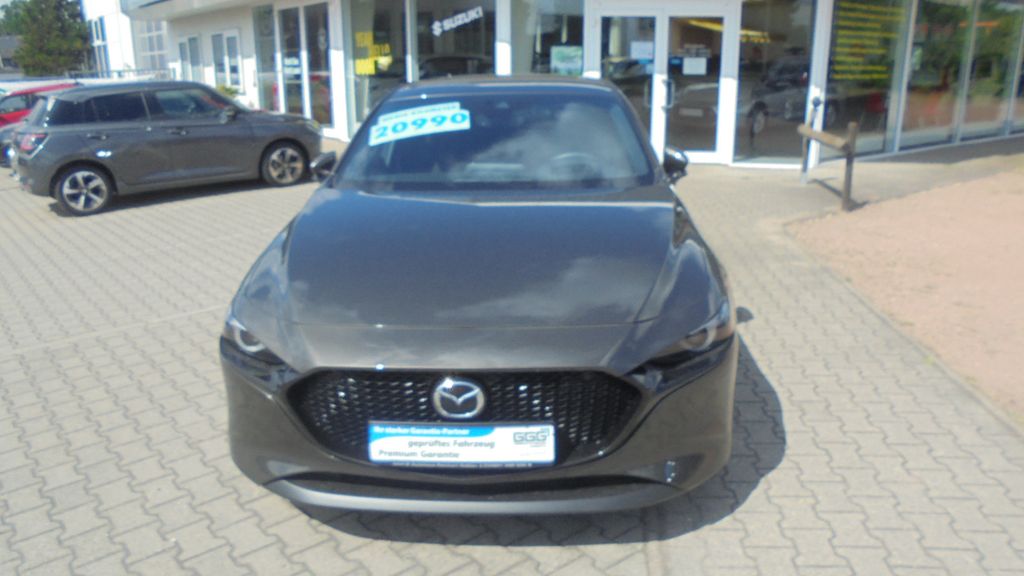 Mazda 3 8.900 km 20.990 &euro; Dessau-Roßlau 06862