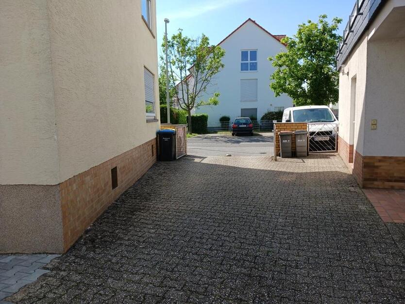 Saniertes Schmuckstück:Energieeffizientes Haus Garagen+Stellpl.