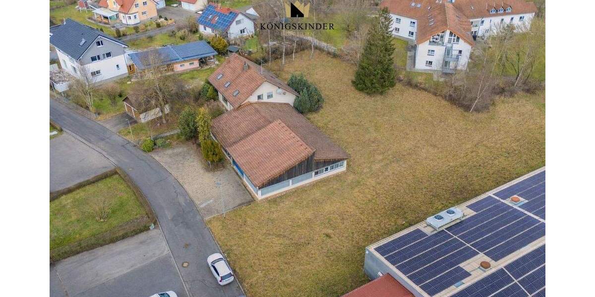 Einfamilienhaus Schramberg Waldmössingen - 7 Zimmer, 196 m&sup2;, 780.000&euro; | Angebot:25772272