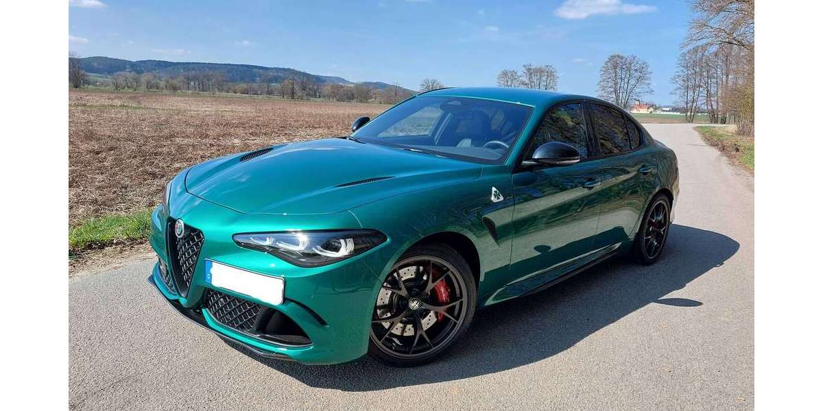 Alfa Romeo Giulia 2.500 km 89.000 &euro; Teublitz, St 93158