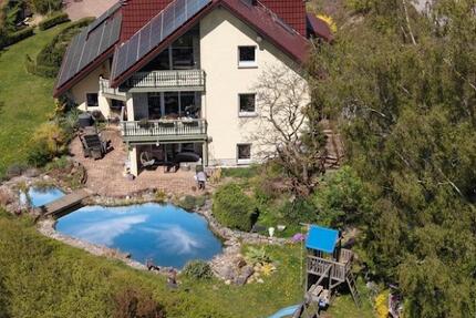 Haus Suhl Schmiedefeld am Rennsteig - 10 Zimmer, 350 m&sup2;, 660.000&euro; | Angebot:26592115