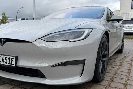 Tesla Model S 32.000 km 85.000 &euro; Hamburg 22045