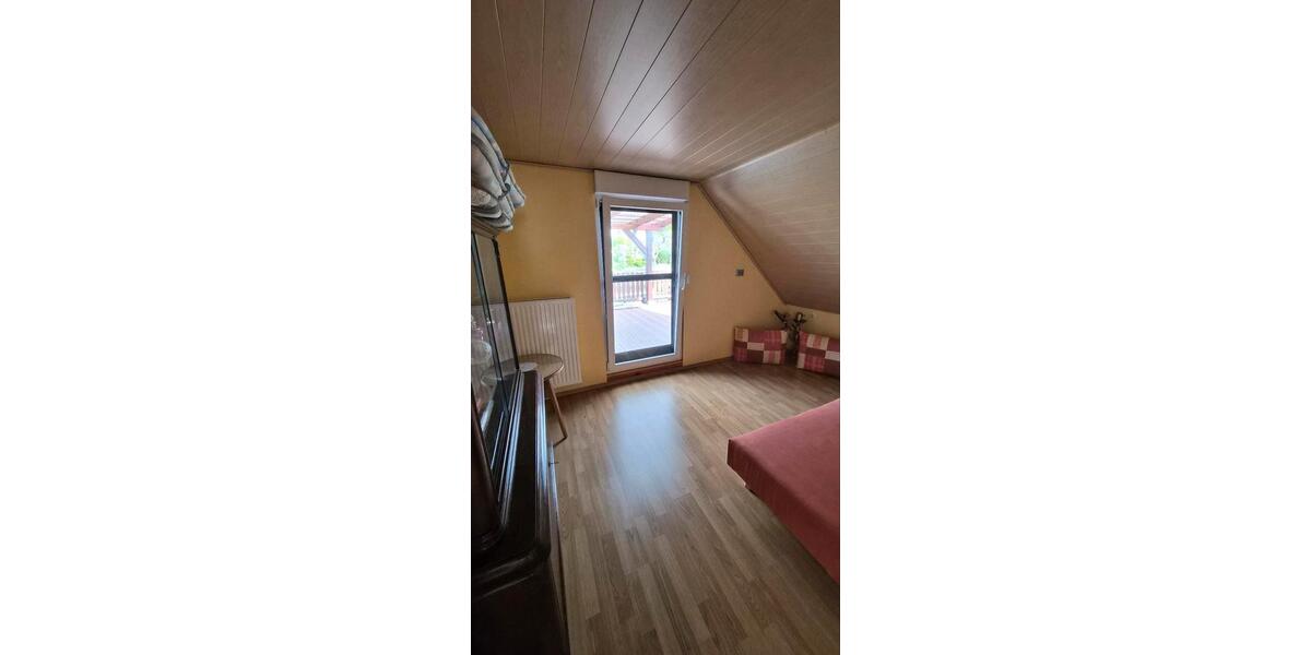 Einfamilienhaus Arnstein - 5 Zimmer, 125 m&sup2;, 180.000&euro; | Angebot:26565443