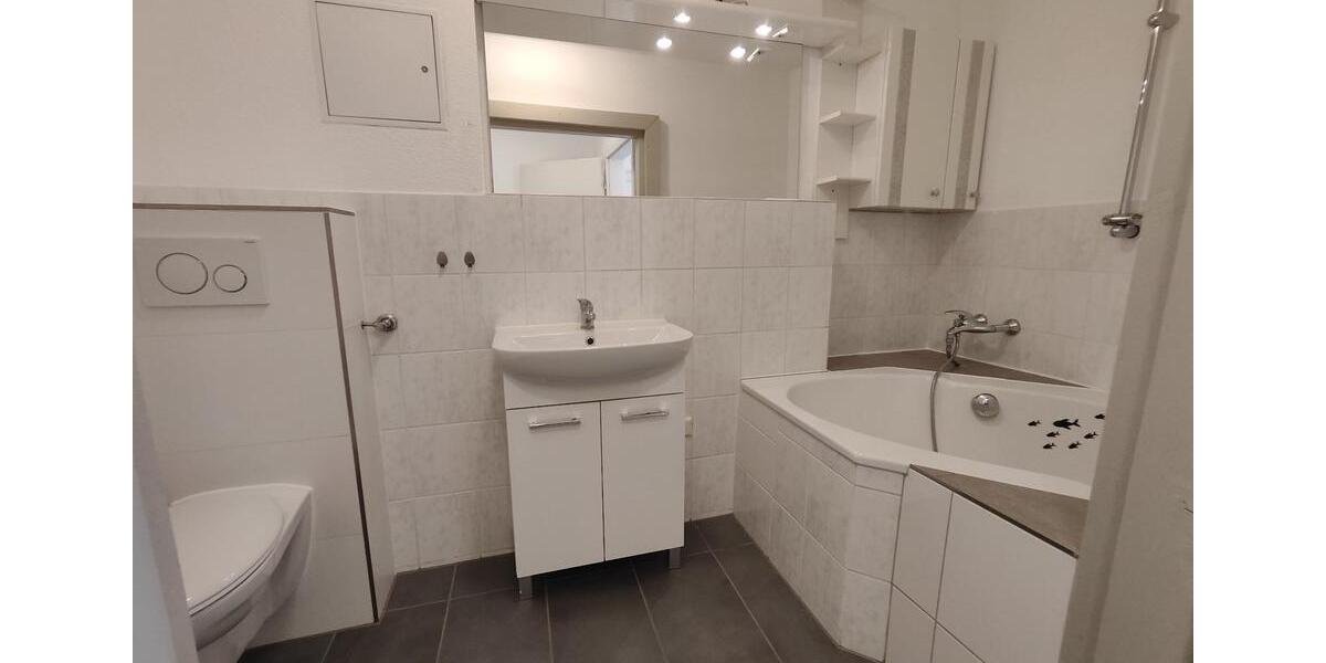 Maisonettenwohnung Mosbach - 2 Zimmer, 89 m&sup2;, 950&euro; | Angebot:24979815