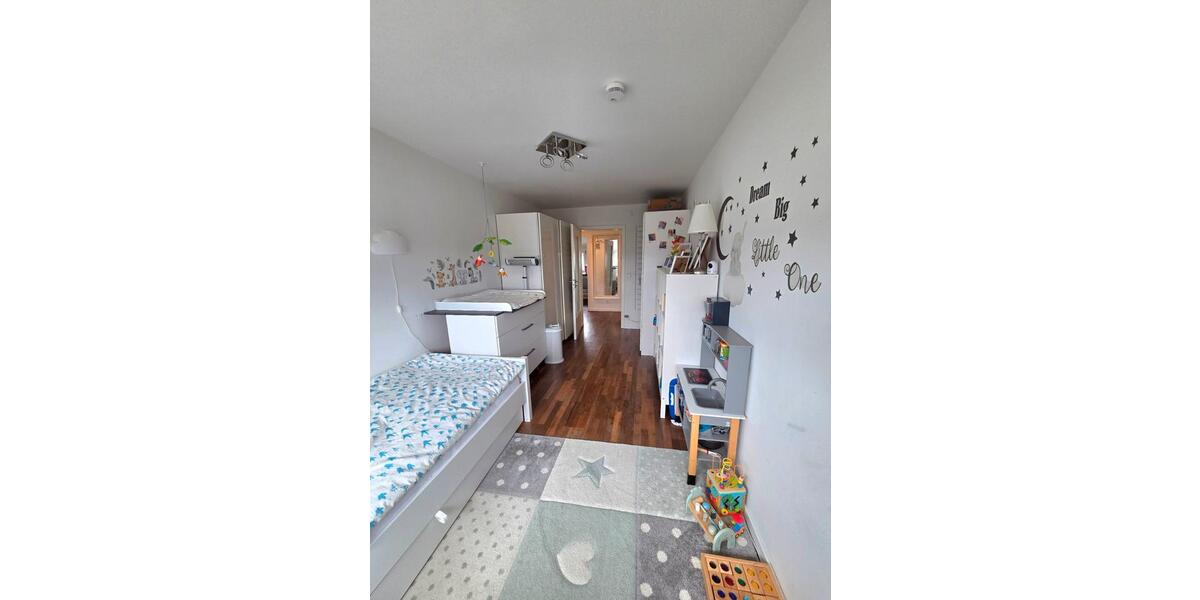 Dachgeschoßwohnung Stuttgart Neuwirtshaus - 3.5 Zimmer, 86 m&sup2;, 399.000&euro; | Angebot:26052030