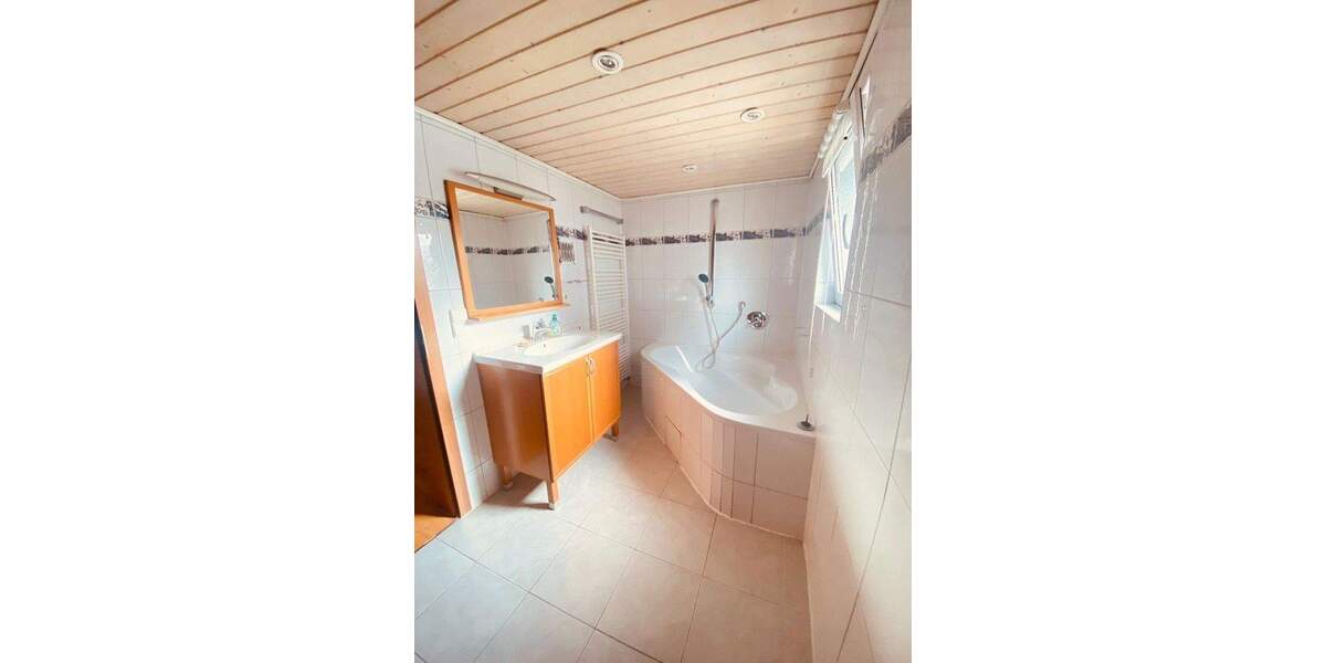 Einfamilienhaus Plochingen Stumpenhof - 6 Zimmer, 142 m&sup2;, 579.000&euro; | Angebot:25401901