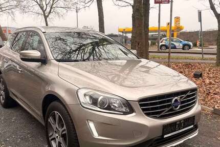 Volvo XC60 84.000 km 18.999 &euro; Köln 51109