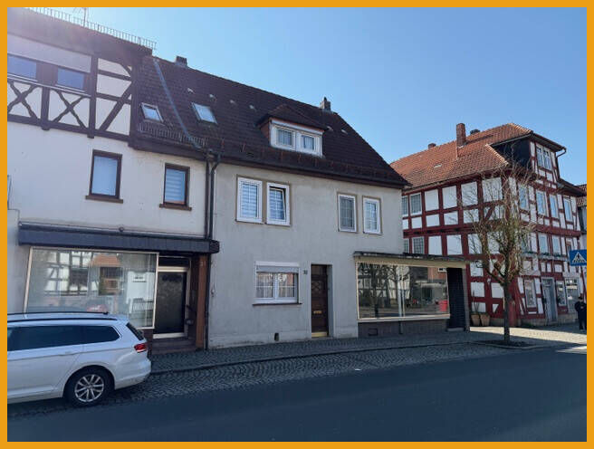 Doppelhaushälfte Schwalmstadt / Ziegenhain Ziegenhain - 8 Zimmer, 251 m&sup2;, 239.000&euro; | Angebot:26345214