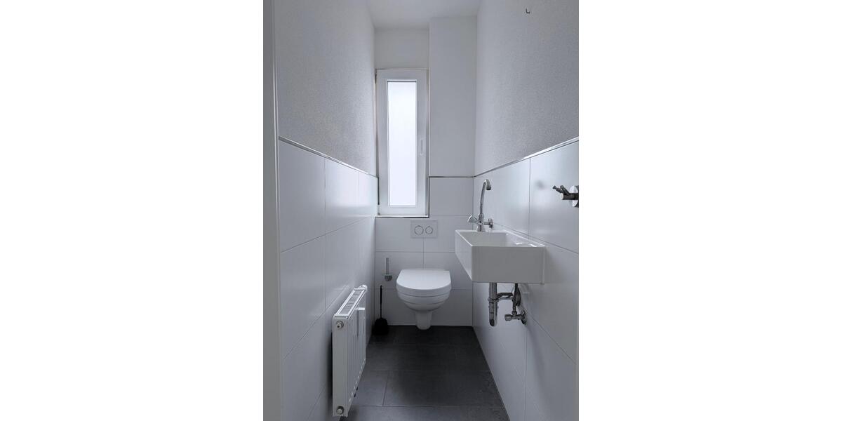 Dachgeschoßwohnung Villingen-Schwenningen Schwenningen - 2 Zimmer, 65 m&sup2;, 800&euro; | Angebot:26535213