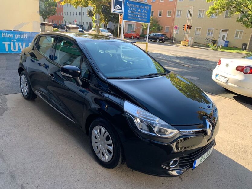 Renault Clio 129.834 km 5.999 € Nürnberg 90480
