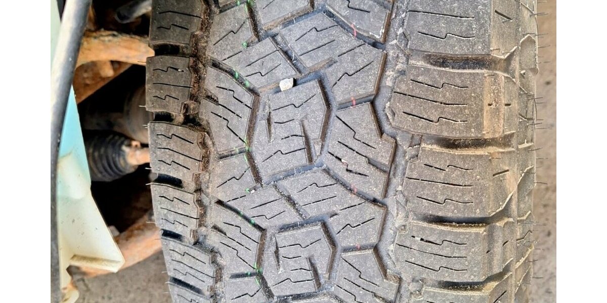 Toyota Hilux Extr.Cab Duty 4x4 Klima AHK 103.900 km 22.550 &euro; Bramsche 49565