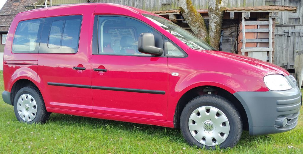 VW Caddy 96.420 km 8.590 &euro; Alpirsbach 72275