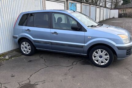 Ford Fusion 78.500 km 3.450 € Pulheim 50259