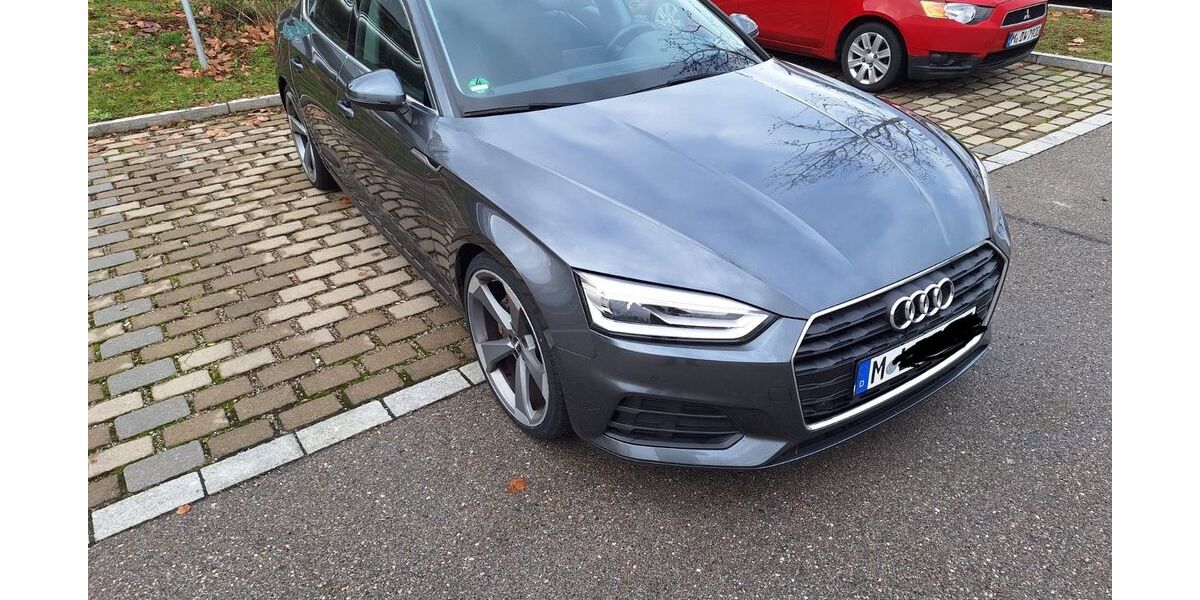 Audi A5 90.445 km 26.500 € München 80796