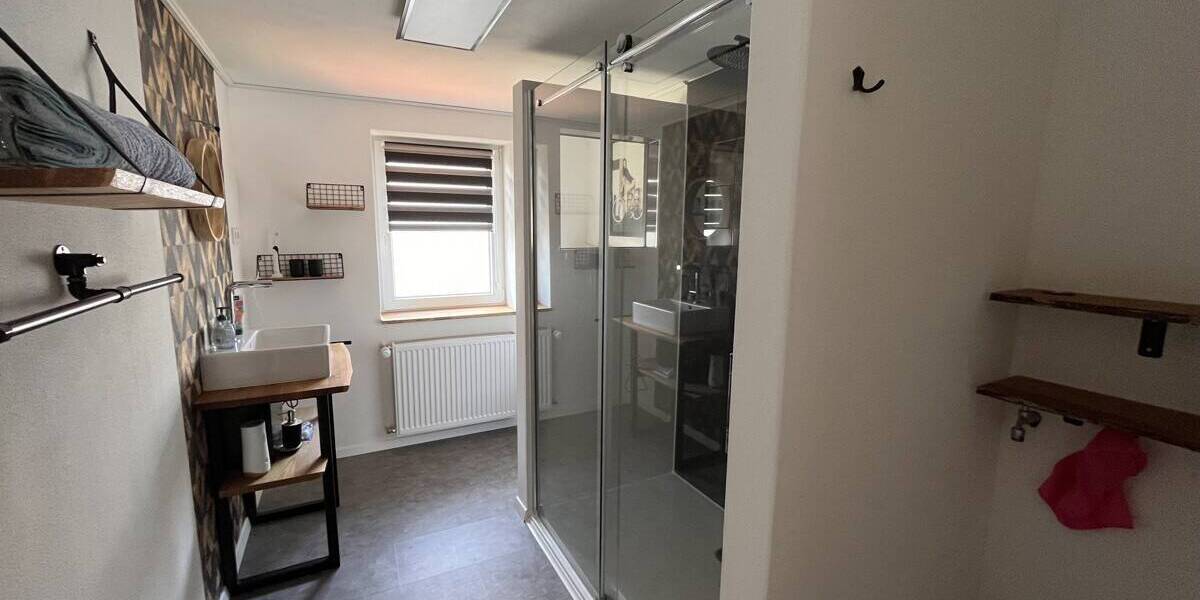 Einfamilienhaus Hofgeismar / Schöneberg Schöneberg - 8 Zimmer, 184 m&sup2;, 129.000&euro; | Angebot:26377067
