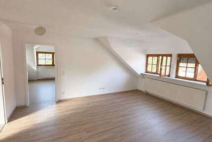 Wohnung Ellwangen - 2.5 Zimmer, 63 m&sup2;, 600&euro; | Angebot:27032018