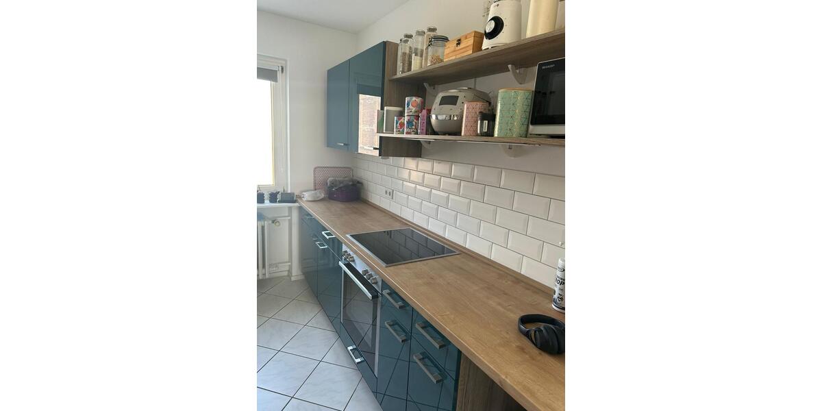 Dachgeschoßwohnung Saarbrücken - 4 Zimmer, 100 m&sup2;, 1.300&euro; | Angebot:26611843