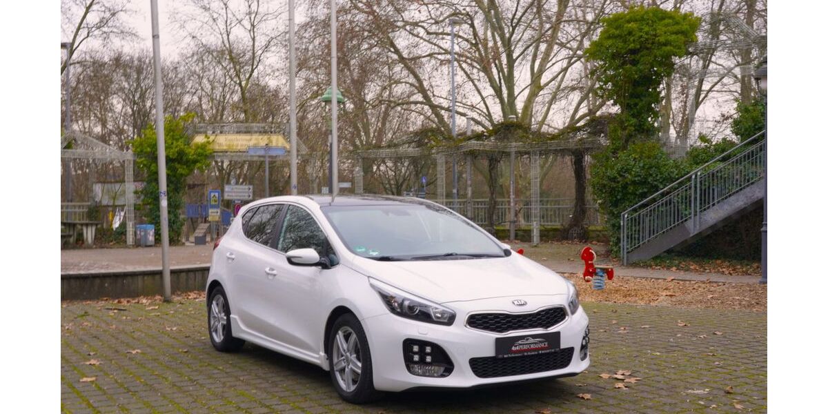 Kia ceed / Ceed 93.000 km 12.995 &euro; Mainz-Kostheim 55246