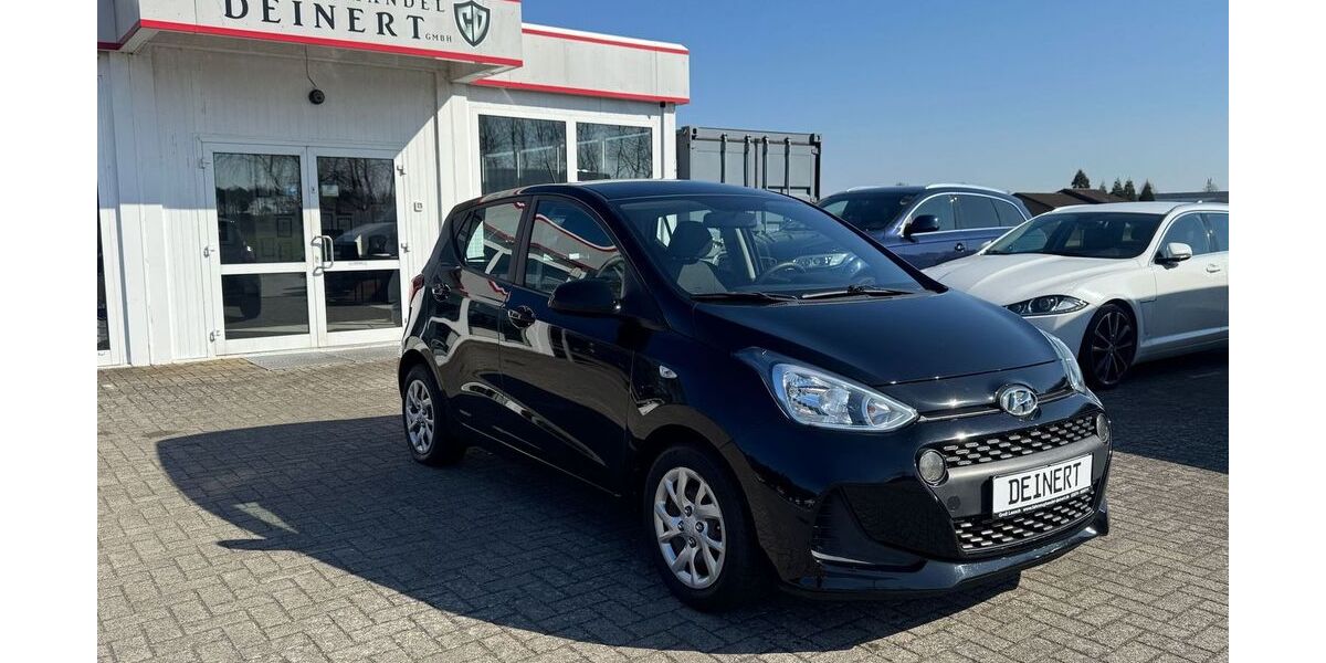 Hyundai i10 50.349 km 8.890 &euro; Groß Laasch 19288