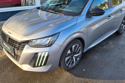 Peugeot 208 11.203 km 16.980 &euro; Sudwalde 27257