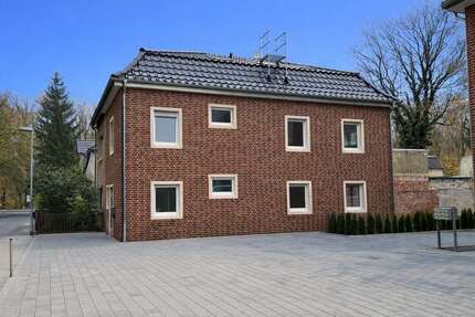 Haus zum Mieten in Grünheide (Mark) Hangelsberg 1.850 € 142.24 m² - Haus Grünheide (Mark) / Hangelsberg Hangelsberg | Angebot:26019325