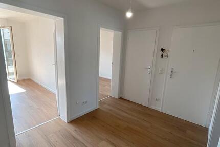Wohnung Neuss Augustinusviertel - 1 Zimmer, 77 m&sup2;, 889&euro; | Angebot:25854645