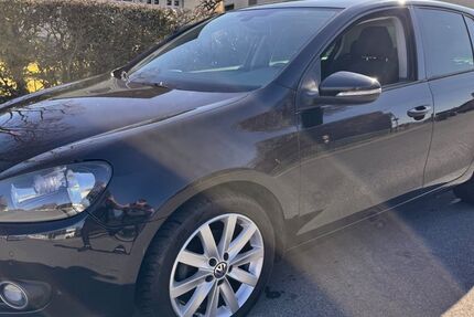 VW Golf 223.000 km 3.999 &euro; Hamm/Westfalen 59077