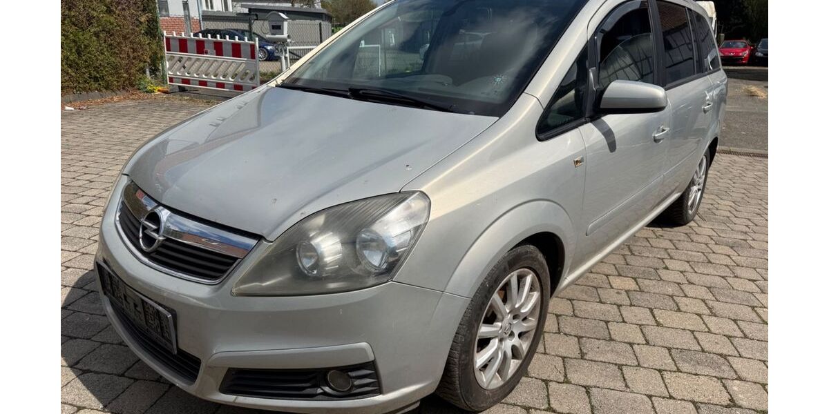Opel Zafira 236.209 km 1.379 &euro; Göttingen 37079