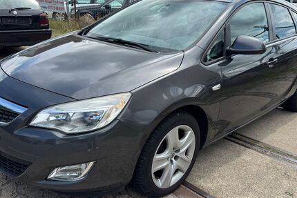 Opel Astra 210.000 km 2.999 &euro; Buxtehude 21614