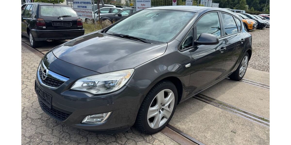 Opel Astra 210.000 km 2.999 &euro; Buxtehude 21614