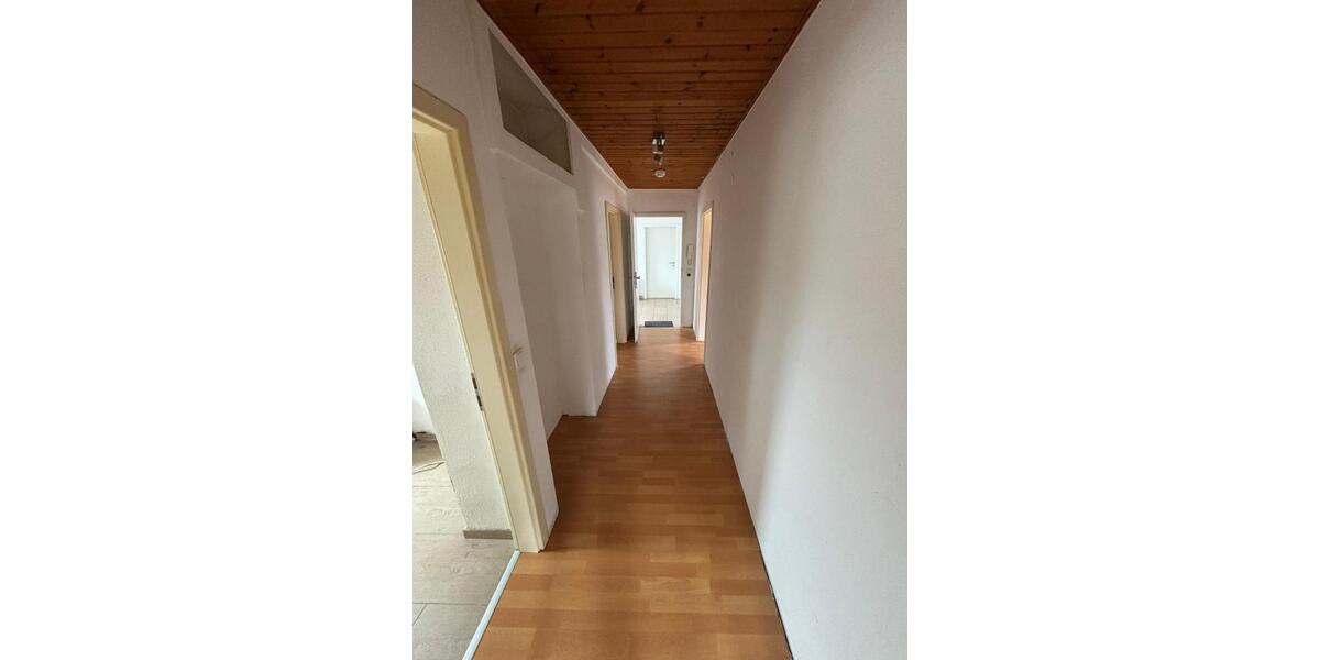 Dachgeschoßwohnung Idar-Oberstein Oberstein - 3 Zimmer, 64 m&sup2;, 420&euro; | Angebot:26478448