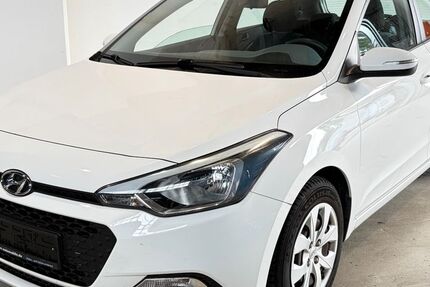 Hyundai i20 69.683 km 7.999 &euro; Potsdam-Drewitz b.Berlin 14478