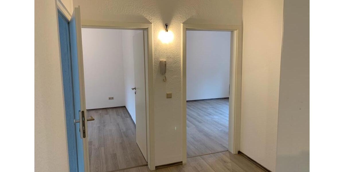 Mehrfamilienhaus, Wohnhaus Schmelz - 10 Zimmer, 239 m&sup2;, 210.000&euro; | Angebot:27117412