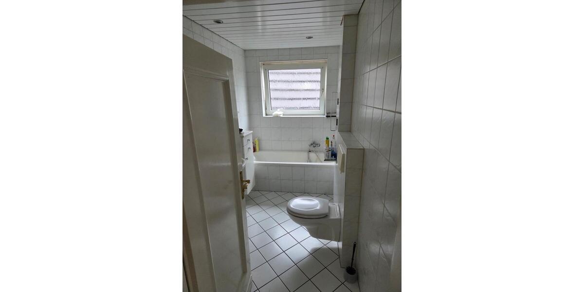 Drei-Zimmer-Wohnung zu vermieten in Neuenrade zimmer