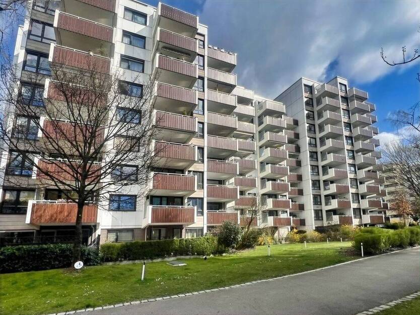 Großzügige 3-Zimmer-Wohnung in zentraler Lage Nähe Kustermannpark