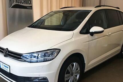 VW Touran 122.114 km 21.800 &euro; Berlin 13088
