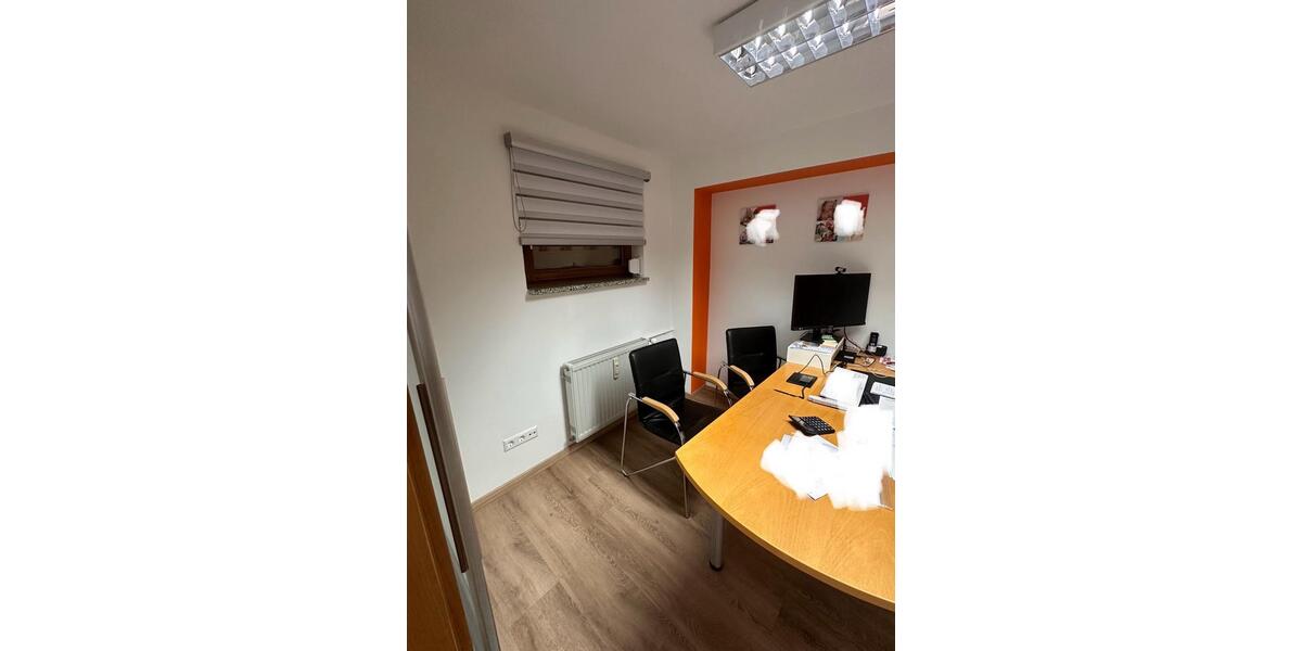 Helles Büro zu vermieten zimmer