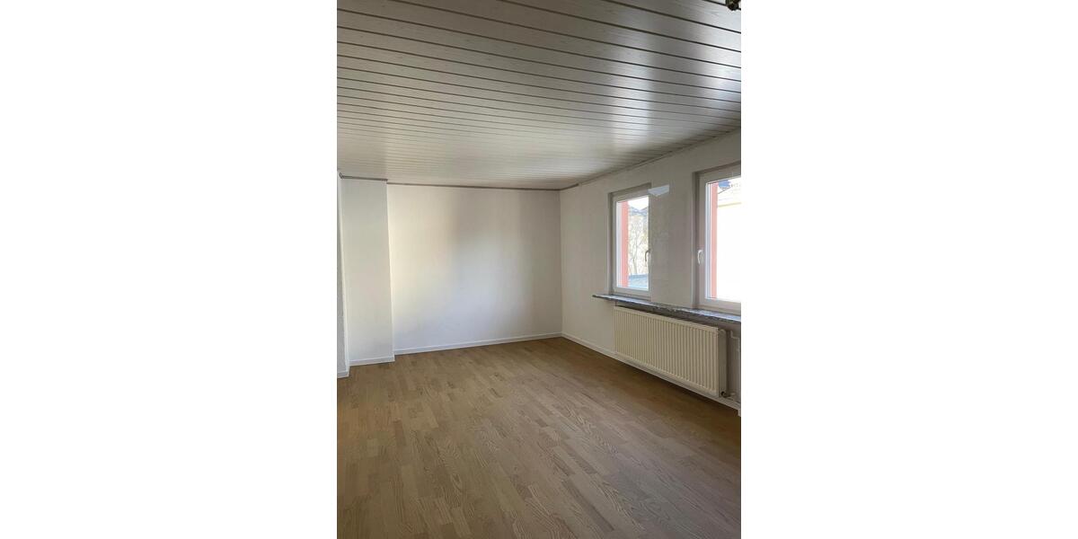 Dachgeschoßwohnung Frankfurt am Main Nord-West - 2 Zimmer, 69 m&sup2;, 315.000&euro; | Angebot:25274724