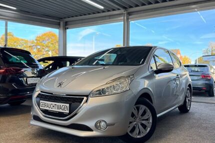 Peugeot 208 62.450 km 6.990 € Wahlstedt 23812