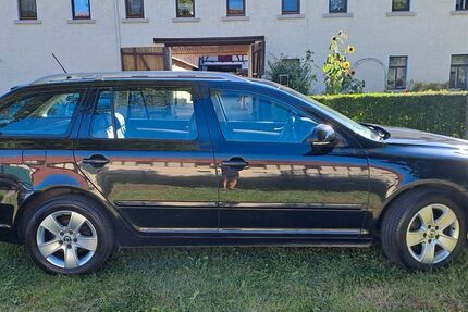 Skoda Octavia 198.000 km 3.800 € Triptis 07819