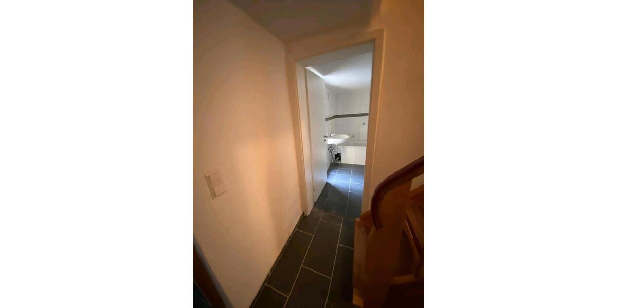 Reihenhaus Hemmingen - 4 Zimmer, 90 m&sup2;, 1.000&euro; | Angebot:24945238