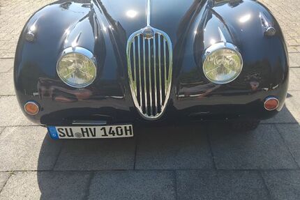 Jaguar XK 5.300 km 91.900 &euro; Niederkassel 53859