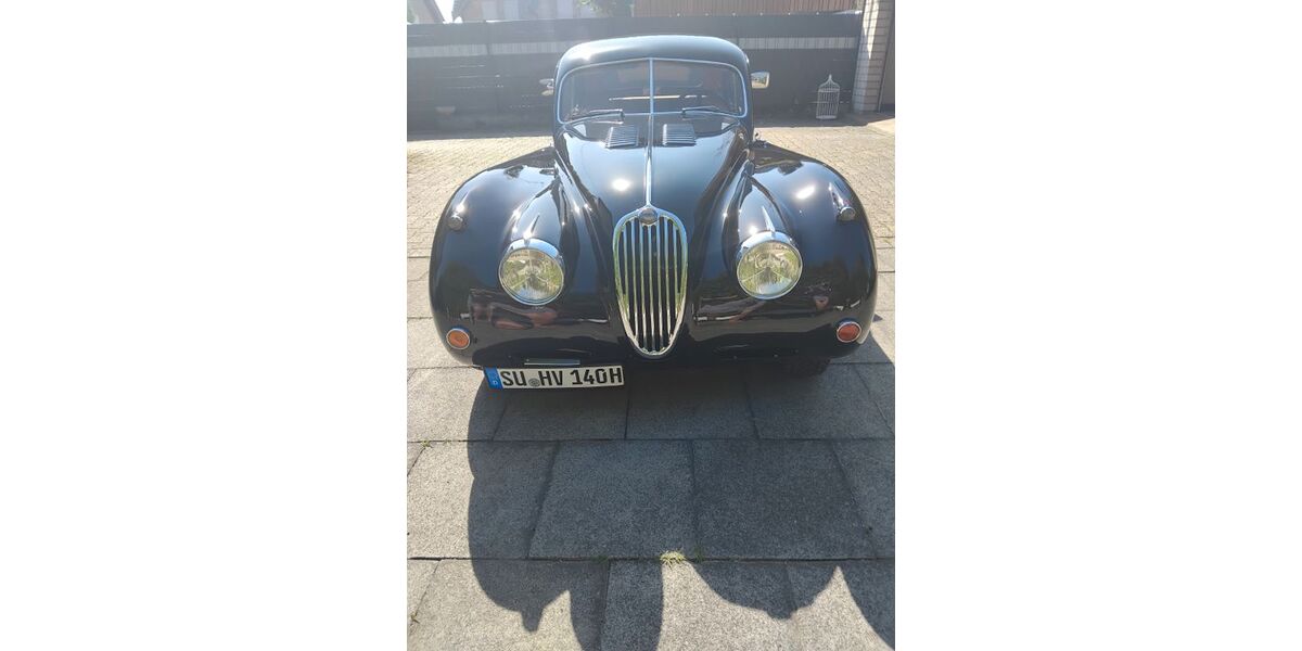 Jaguar XK 5.300 km 91.900 &euro; Niederkassel 53859