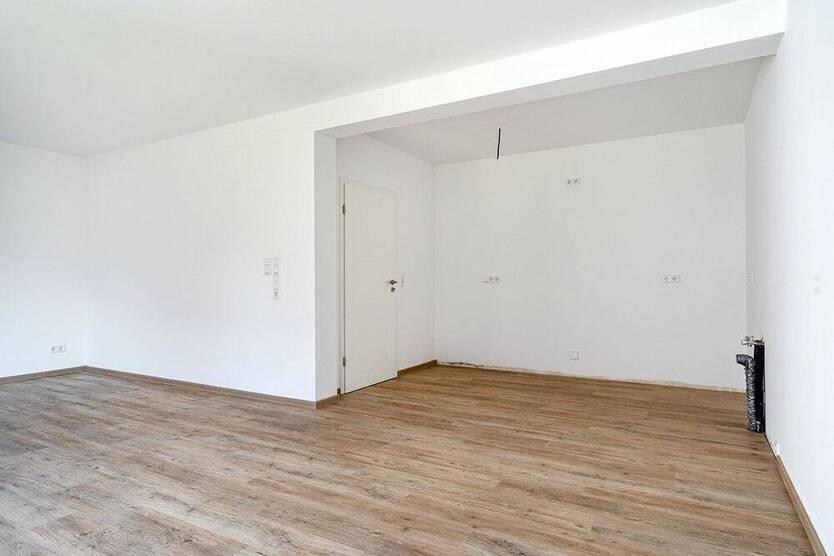 Modernes & energieeffizientes Reihenmittelhaus in zentraler Lage - schlüsselfertig & bezugsbereit!