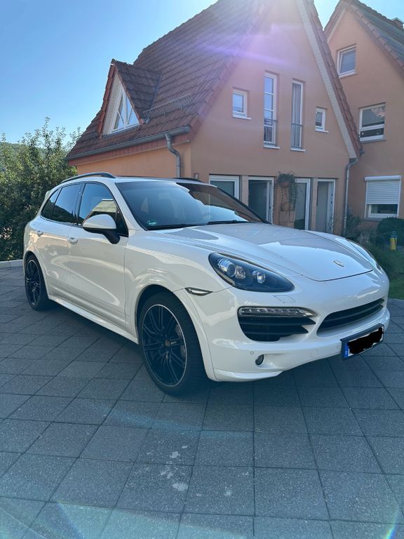 Cayenne
