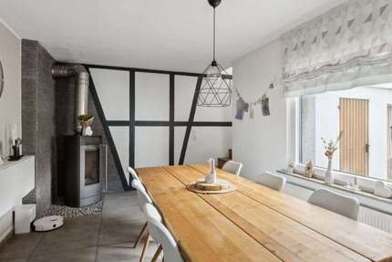 Haus zum Kaufen in Wenden 380.000 € 191 m² 6 zimmer