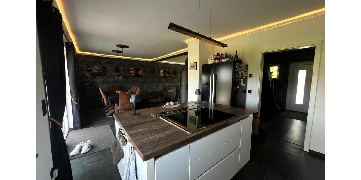 Einfamilienhaus Tessin - 5 Zimmer, 200 m&sup2;, 425.000&euro; | Angebot:26876290
