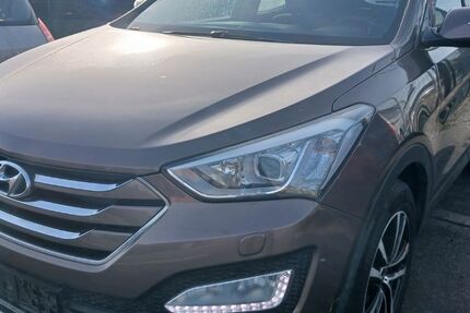 Hyundai SANTA FE 200.000 km 9.900 &euro; Berlin 13597