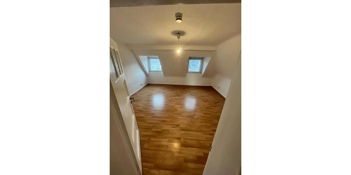 Dachgeschoßwohnung Aachen Aachen-Mitte - 2 Zimmer, 55 m&sup2;, 600&euro; | Angebot:25479701