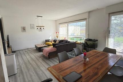 Reihenmittelhaus mit großem Garten und viel Platz